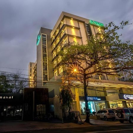Sequoia Hotel Quezon City Exterior photo